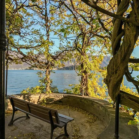 Rodrigo Lakeside Appartement